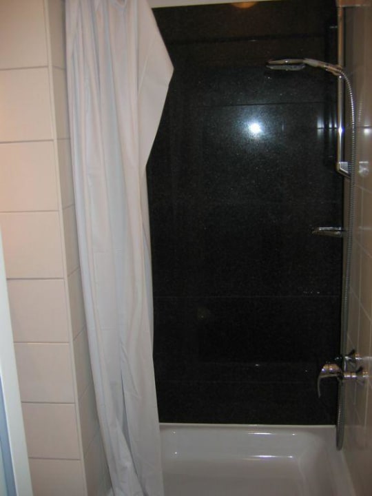 Dusche Motel One Hamburg-Altona