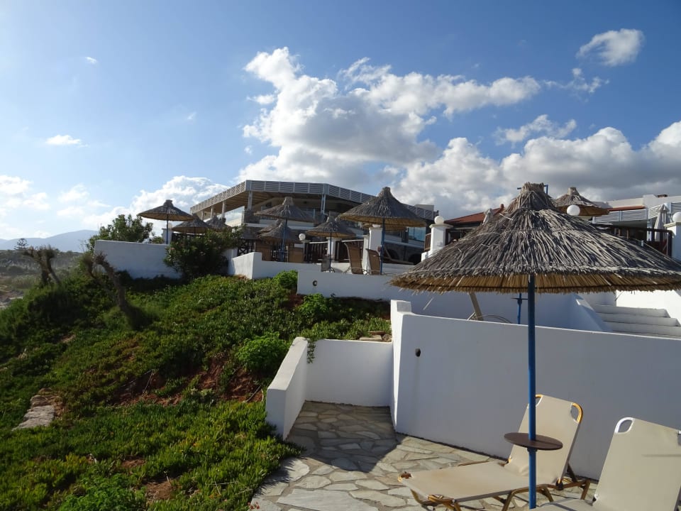 Abgang zum Strand Alexander Beach Hotel & Village Resort