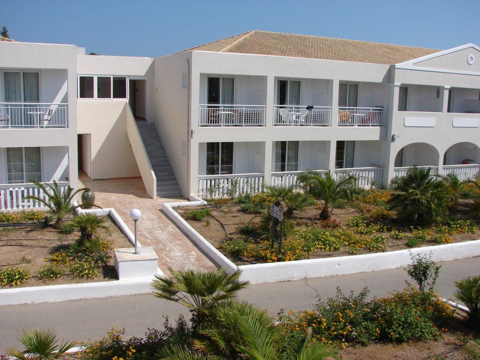 Schöne kleinere Einheiten Sandy Beach Resort