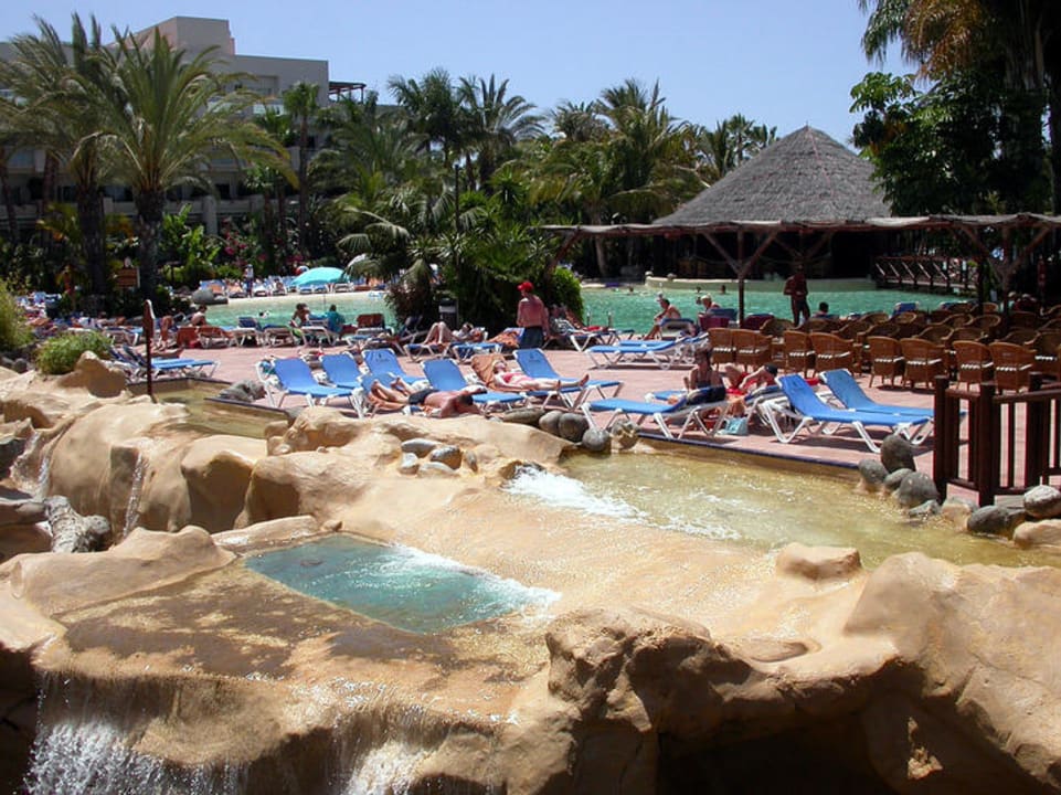 Pool Tabaiba Princess