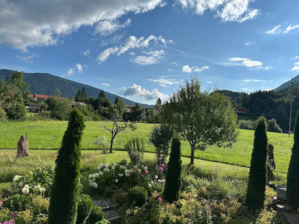 Gartenanlage Ferienwohnung Stöberl