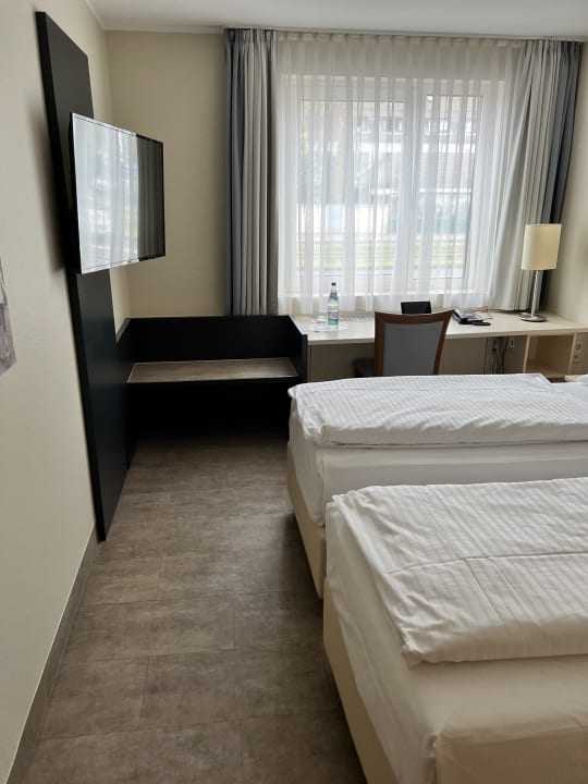 Zimmer Essential by Dorint Hotel Köln-Junkersdorf