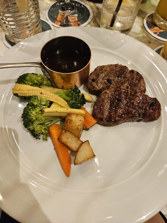 Gastro Al Bandar Rotana - Creek