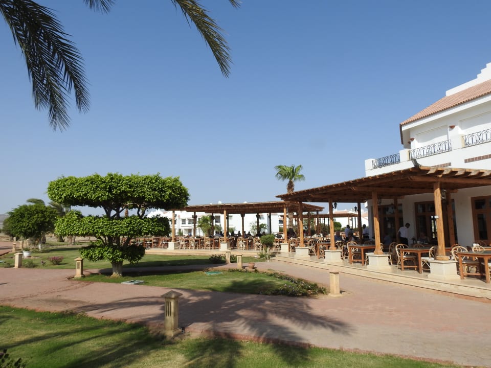 Gastro Lahami Bay Beach Resort