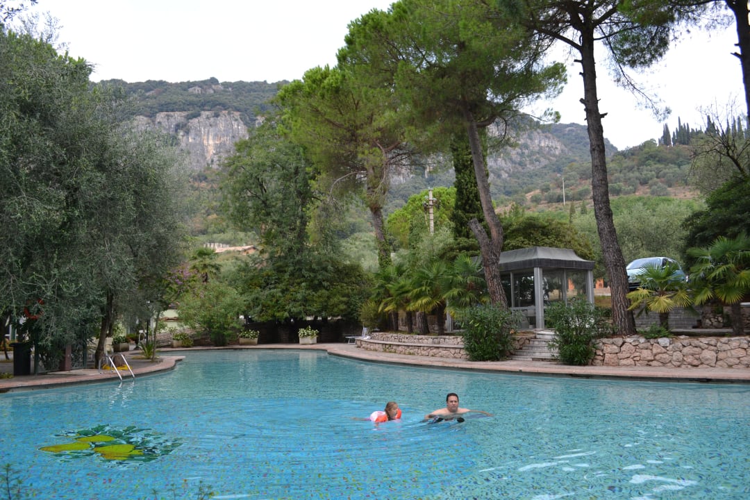 Kleiner Pool am Hoteleingang Hotel Marco Polo