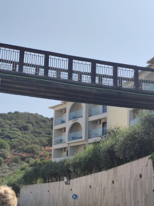 Gartenanlage Akrathos Beach Hotel