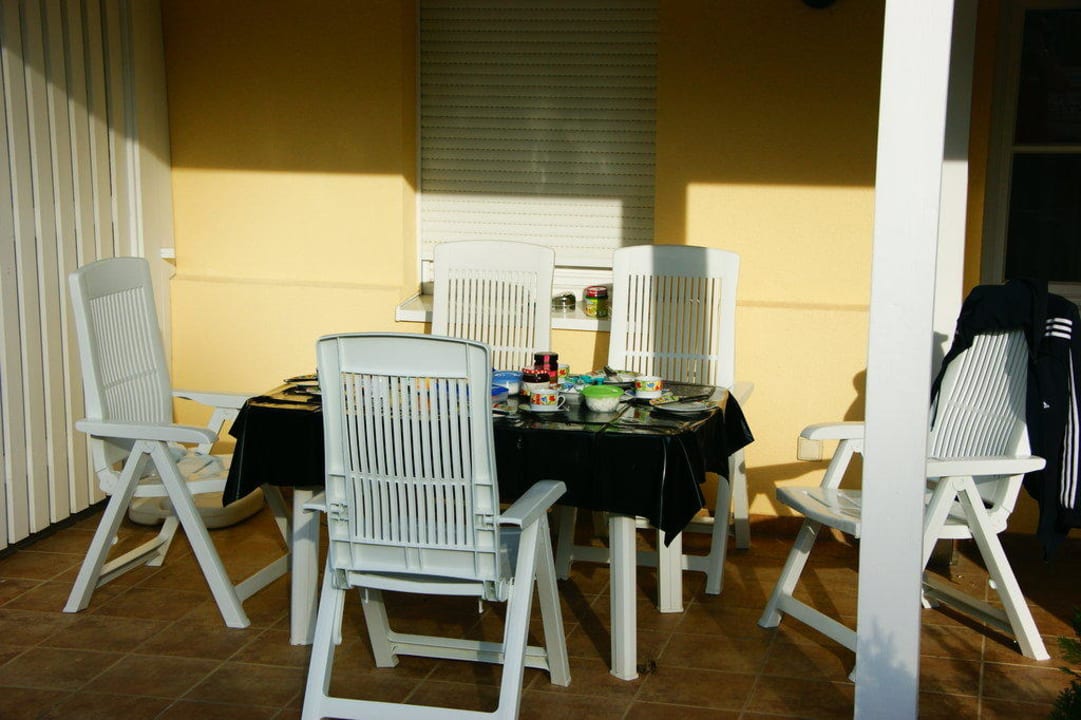 Frühstück in der Sonne Hotel Nordwind & Haus Wenden