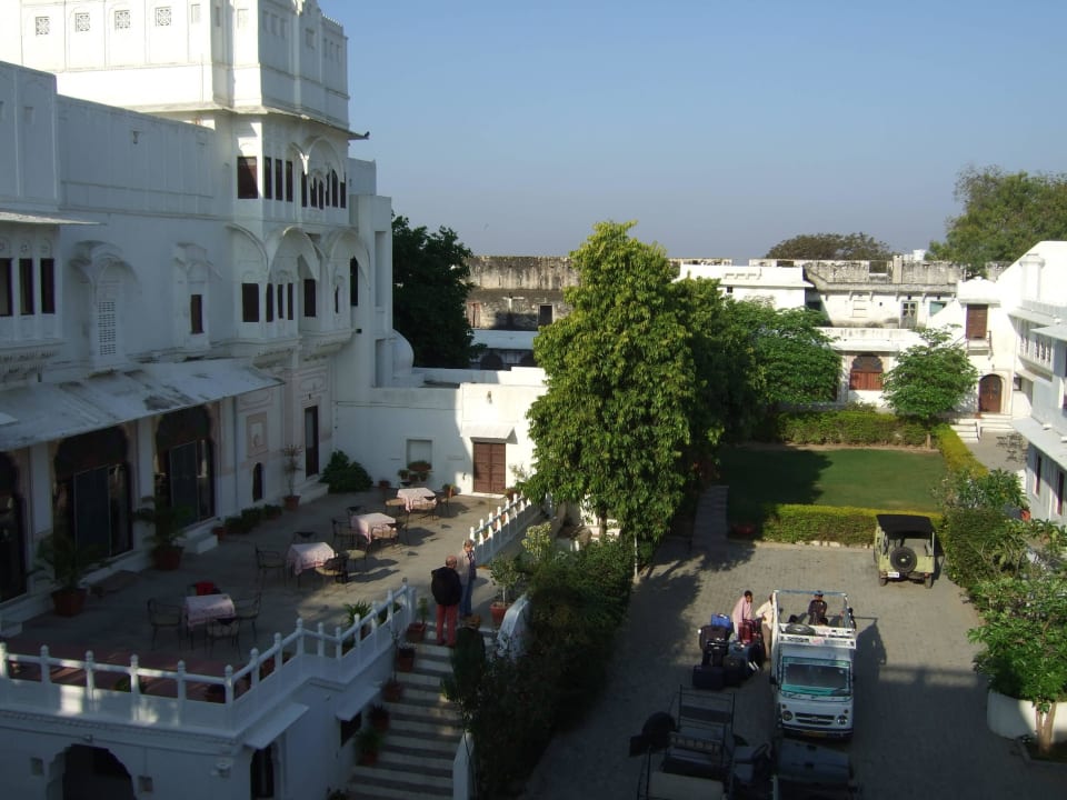 Imposant Hotel Nimaj Palace