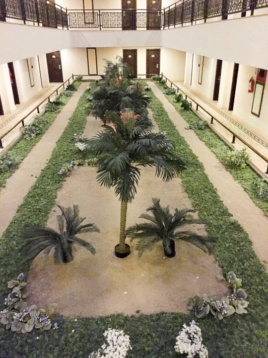 Orientalischer Garten im Hotel Aydinbey Kings Palace & Spa