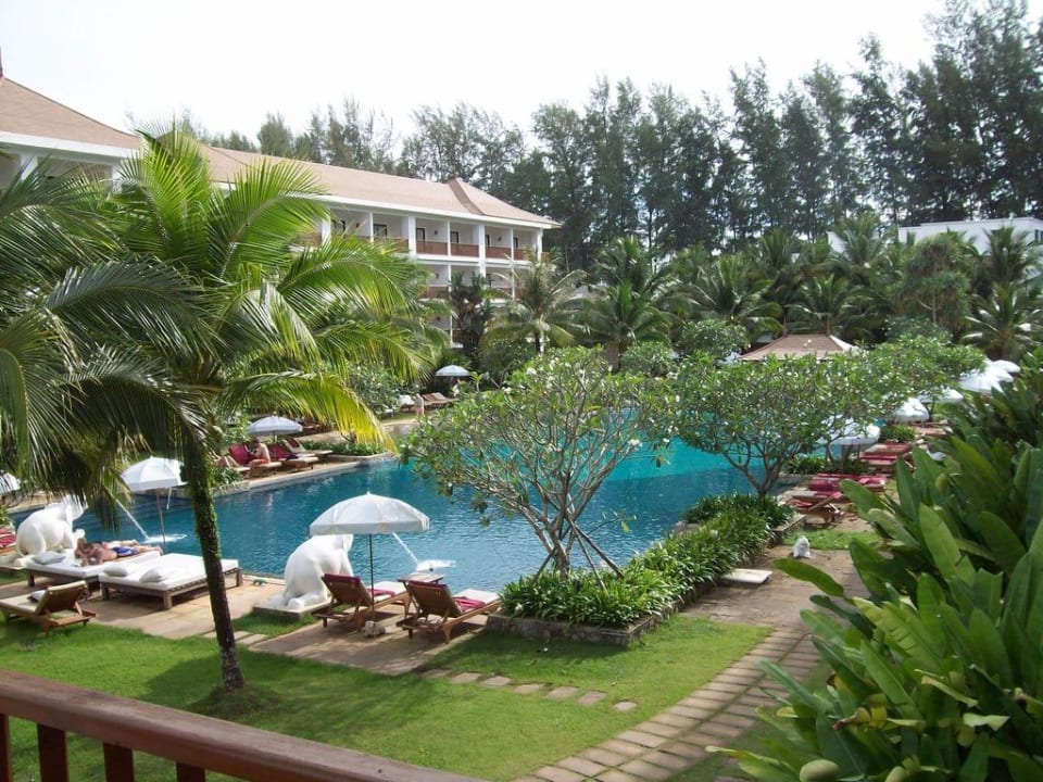 Pool Hotel Naithonburi Beach Resort