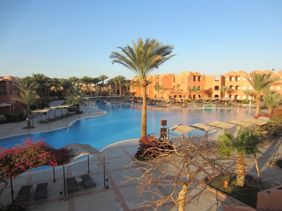 Bezheizter Pool 26 Grad Jaz Makadi Oasis Resort