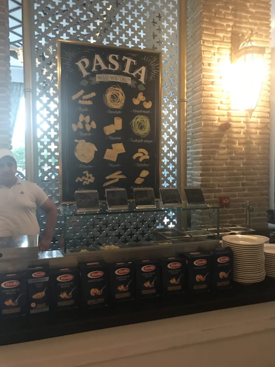 Gastro Rubi Platinum Spa Resort & Suites