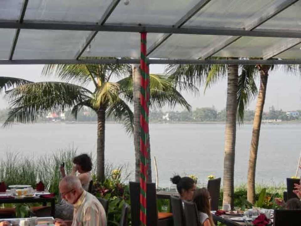 Blick auf den Fluss Hotel Vinh Hung Riverside Resort & Spa