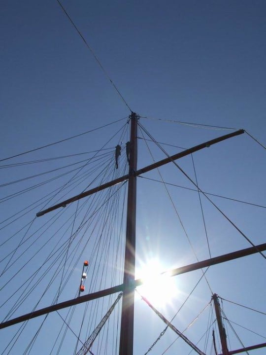 Mast vom Schiff des Fischrestaurant Can Garden Resort