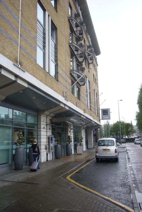 Eingang Hotel Novotel London Waterloo