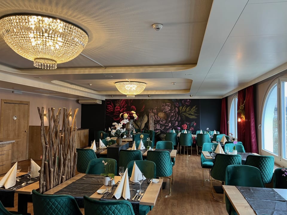 Gastro Ströbinger Hof - Therme Wellness Resort
