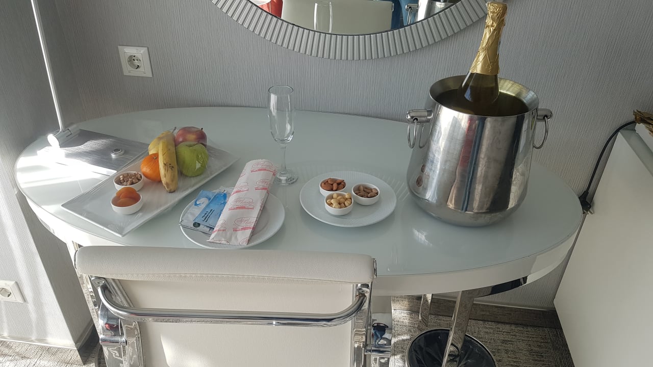 Zimmer The Sense Deluxe Hotel