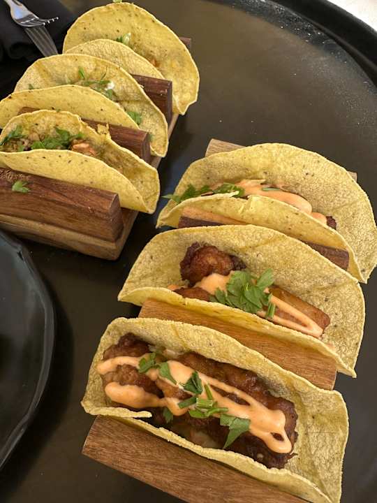 Gastro Serry Beach Resort