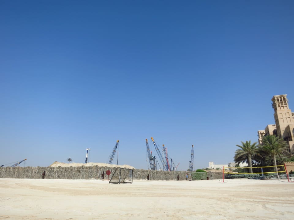 Baustelle neben dem Hotel Jumeirah Mina Al Salam