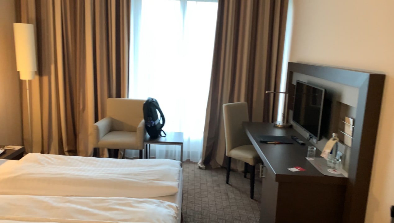 Zimmer IntercityHotel Hamburg Dammtor-Messe