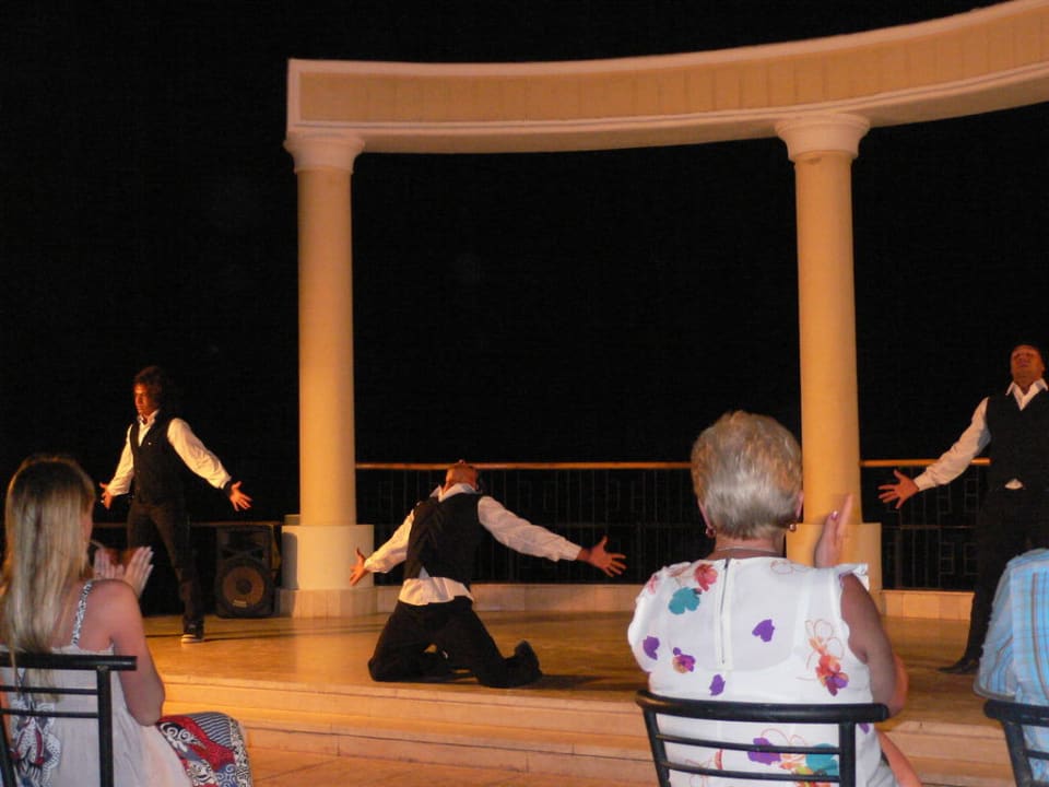 The Animation Team Dance Show SUNRISE Holidays Resort (Adults Only)