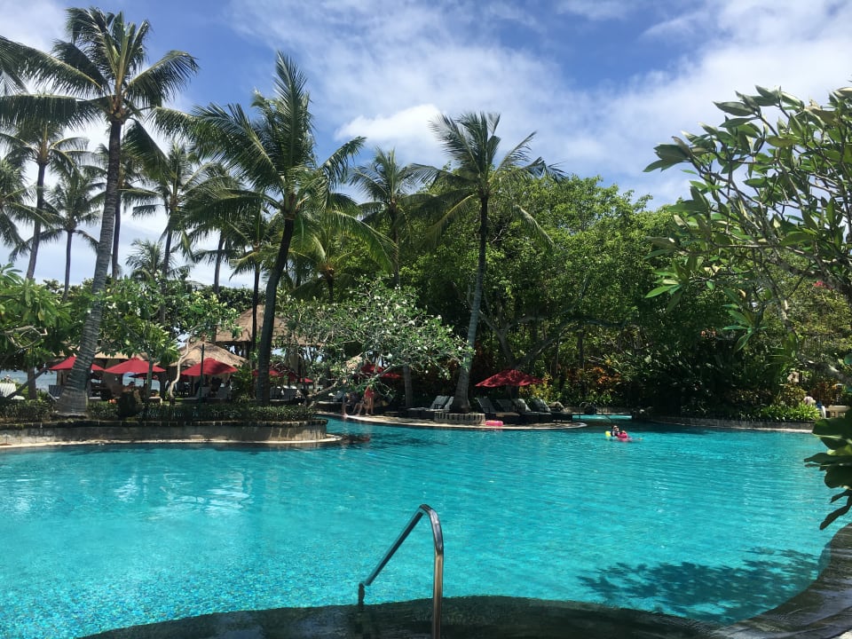 Pool The Laguna A Luxury Collection Resort & Spa