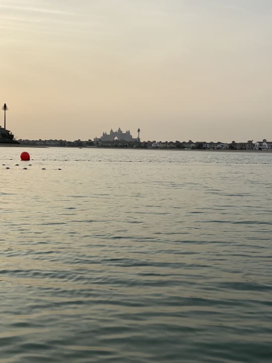 Strand Anantara The Palm Dubai Resort