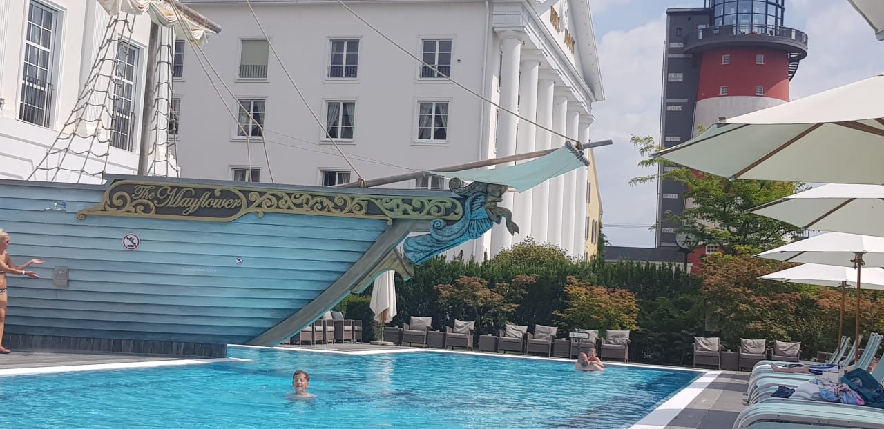 "Pool" Hotel Bell Rock Europa-Park (Rust) • HolidayCheck ...