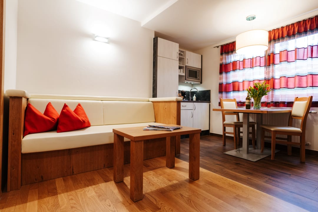 Zimmer Burgl's Apartmenthaus Nassfeld in Kärnten