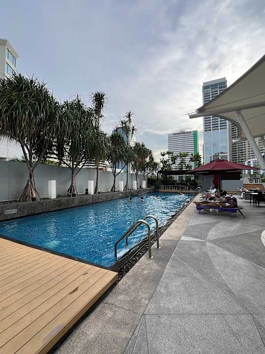 Pool Hotel Park Plaza Bangkok Soi 18