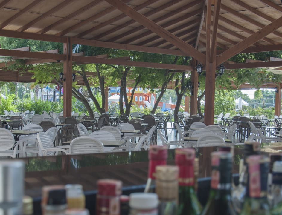 Restaurant Port Nature Luxury Resort & Spa