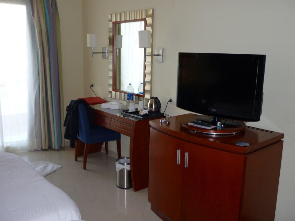 Schlafzimmer Hotel Xperience Sea Breeze Resort