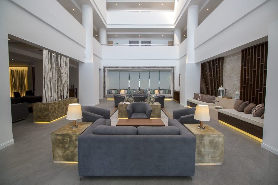 Lobby Munamar Beach Residence