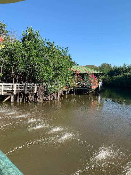 Außenansicht Hotel Rancho Estero y Mar