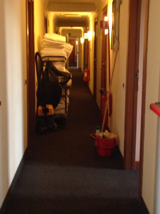 Flur Hotel Milton Roma