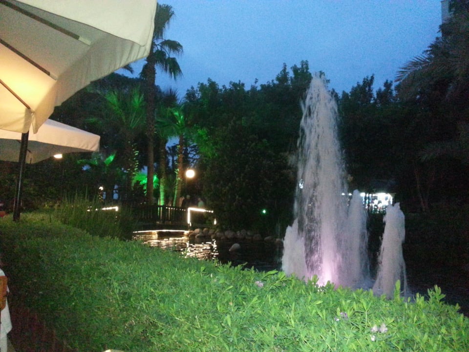 Direkt neben dem restaurant sehr schön Labranda Alantur Resort