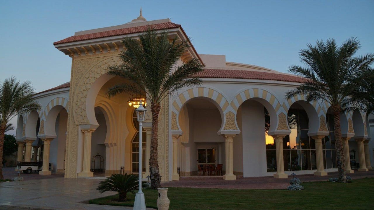 Hoteleingang Old Palace Resort Sahl Hasheesh