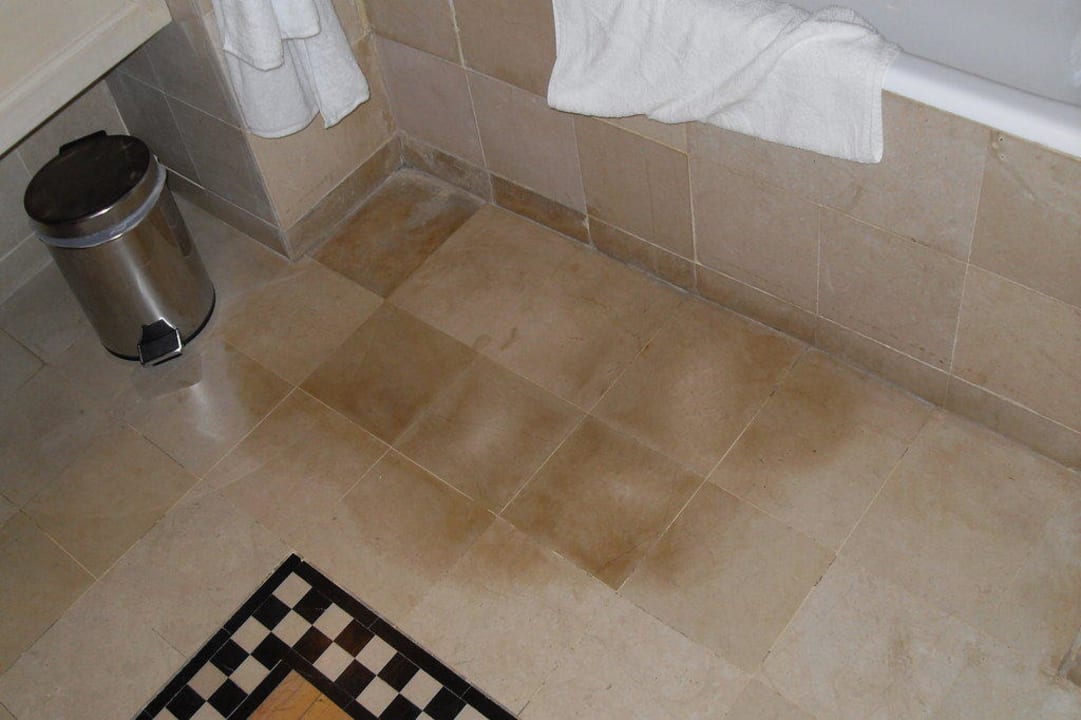 Fleck vor der Dusche Medina Solaria & Thalasso