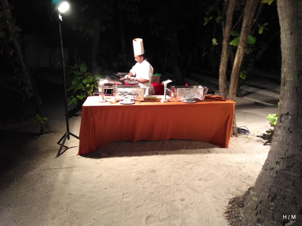 Restaurant Embudu Village