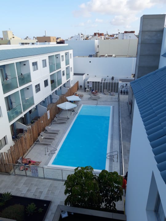 Gartenanlage Bristol Sunset Beach - Holiday Apartments