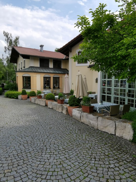 Außenansicht Der Eisvogel - Wellness- & Genusshotel