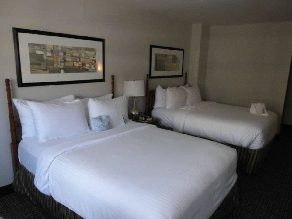 Wunderschöne Betten Hotel State Plaza