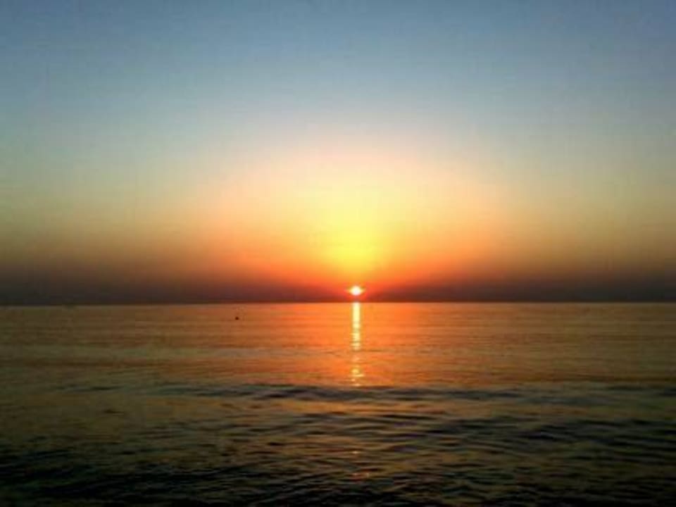 Sonnenuntergang My Home Sky Hotel