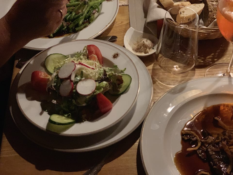 Gastro Wellnesshotel ...liebes Rot-Flüh