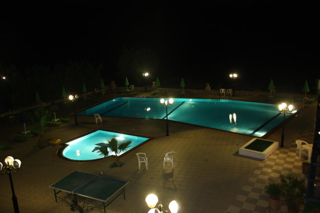 Pool am Abend Golden Beach Rethymnon