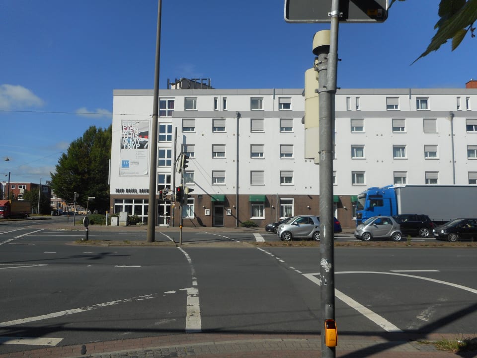 Außenansicht Tryp by Wyndham Bremen Airport