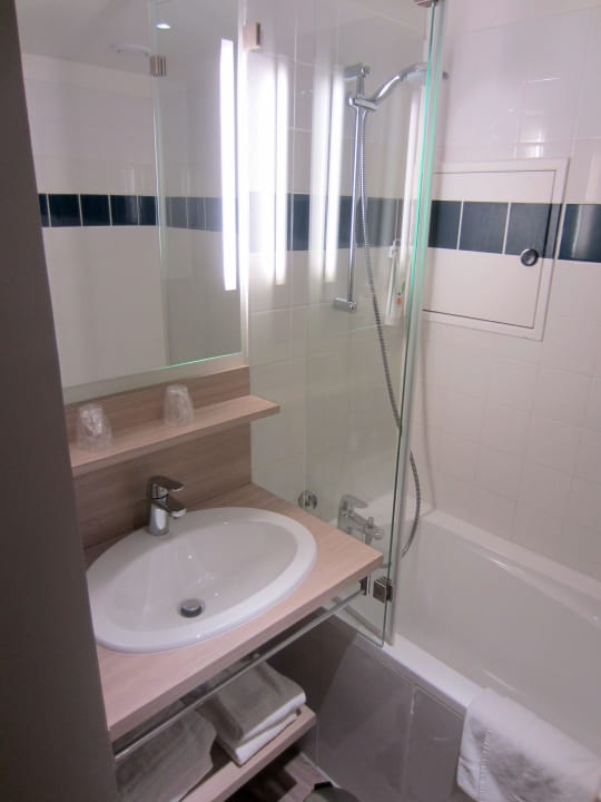 Bad ibis Styles Hotel Paris Velizy