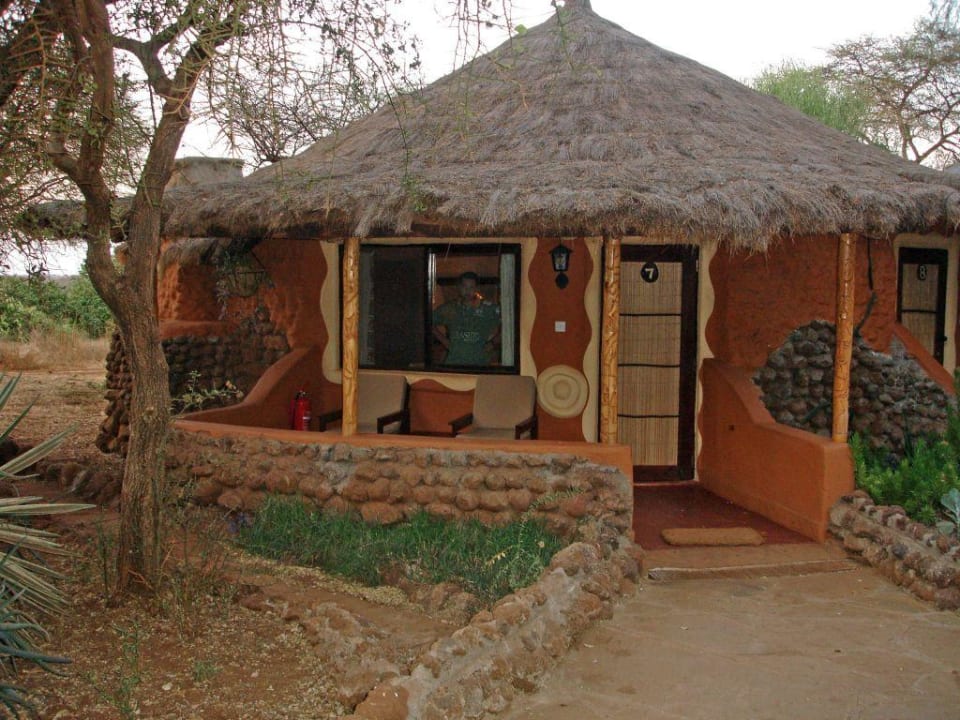 Hütte für Übernachtung in der Amboseli Sopa Lodge Hotel Amboseli Sopa Lodge