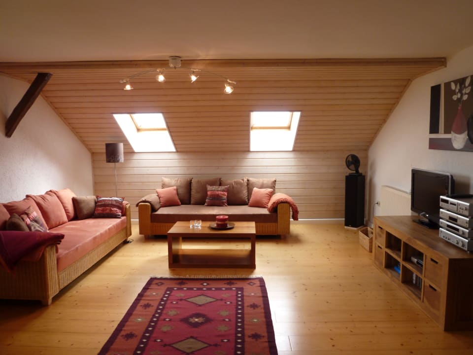 Gemütliches Wohnzimmer mit 2 Sofas (Ansicht 1) Ferienwohnungen Moierhof