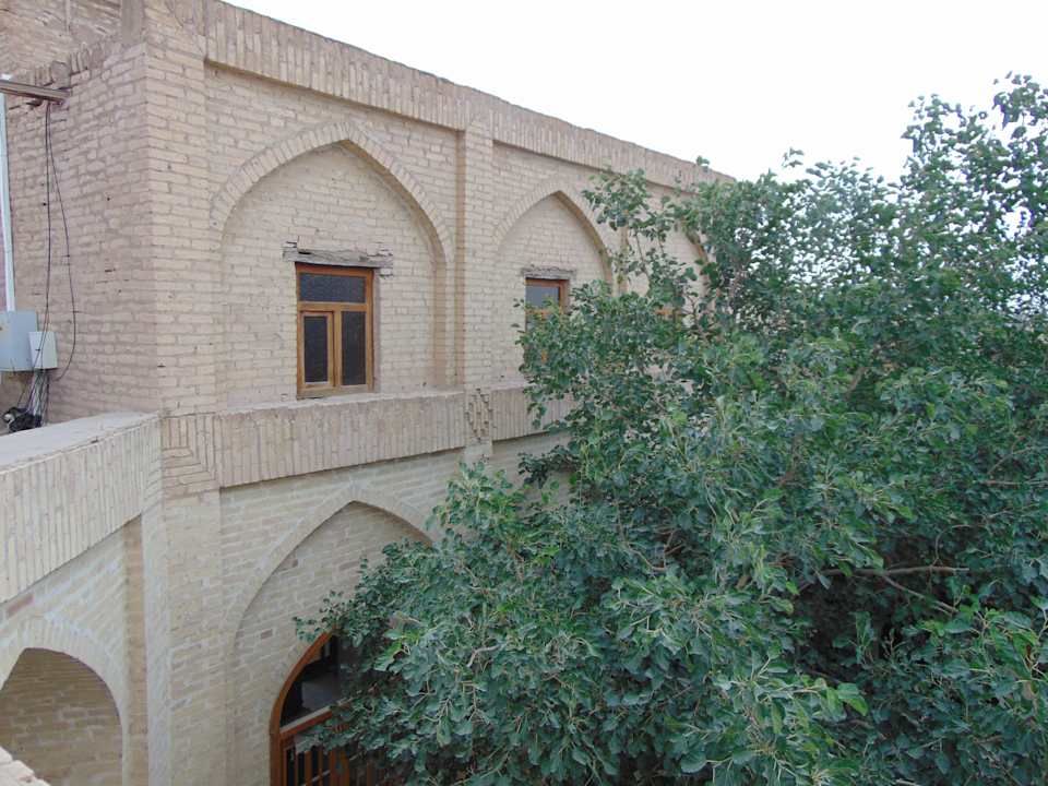 Außenansicht Madrasah Polvon-Qori Boutique